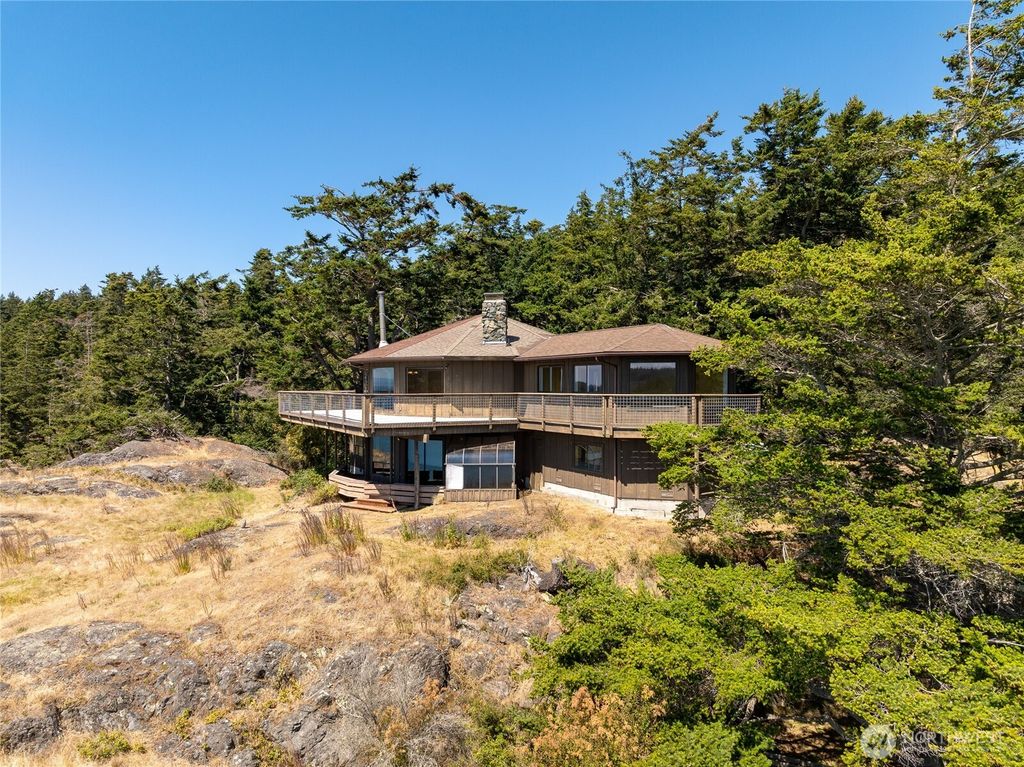 Photo of 189 Calle Aguila, Lopez Island, WA 98261 (MLS # 2526760)