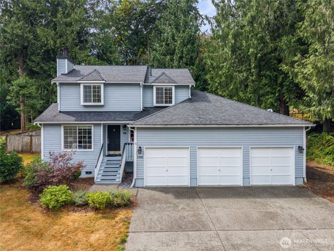 Photo of 27408 NE 30th Way, Redmond, WA 98053 (MLS # 2573008)
