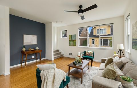 Photo of 346 Wyatt Way NE #10, Bainbridge Island, WA 98110 (MLS # 2476135)