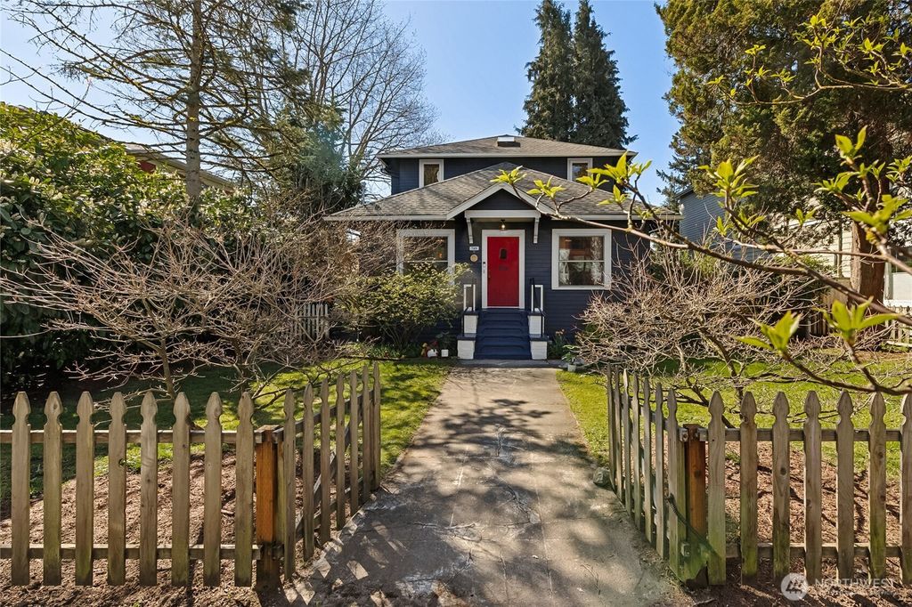 Photo of 749 N 76th St St, Seattle, WA 98103 (MLS # 2491426)