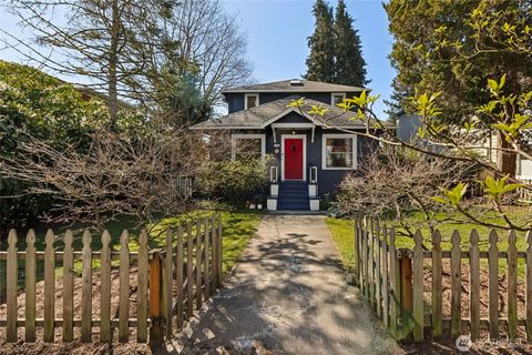 Photo of 749 N 76th St St, Seattle, WA 98103 (MLS # 2491426)