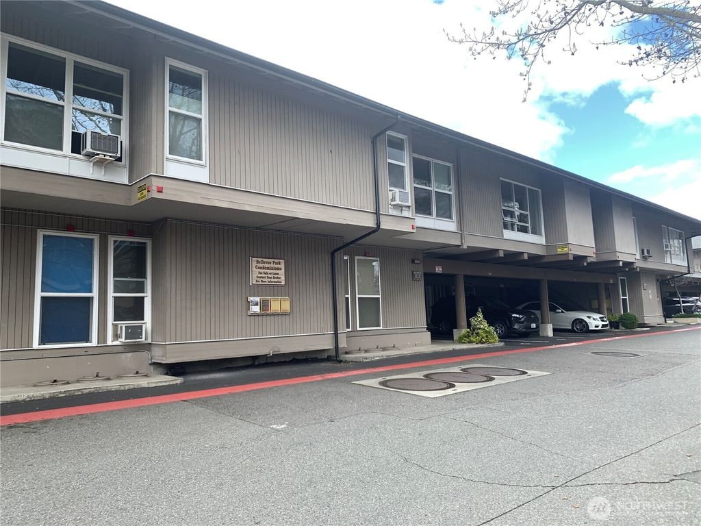 Photo of 832 100th Avenue NE #212, Bellevue, WA 98004 (MLS # 2372530)