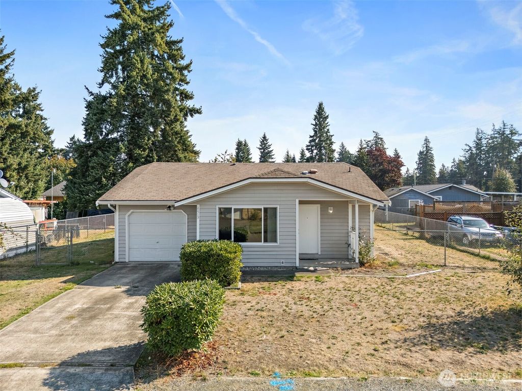 Photo of 17513 6th Ave Court E, Spanaway, WA 98387 (MLS # 2442707)