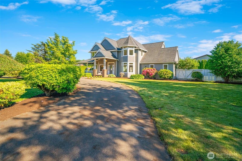 5452 Northwest Drive