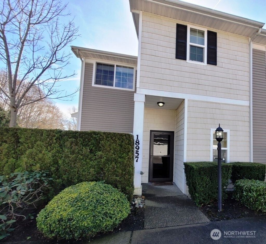 Photo of 18957 108th Lane SE, Renton, WA 98055 (MLS # 2351686)