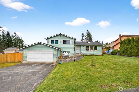 Photo of 1981 NE 11th Ave Ave, Oak Harbor, WA 98277 (MLS # 2490561)