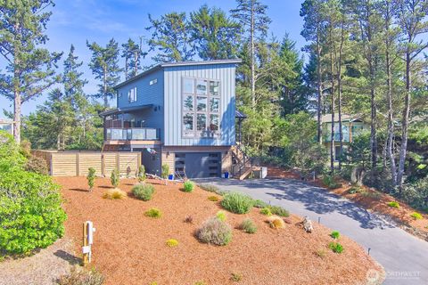 Photo of 31302 J Place, Ocean Park, WA 98640 (MLS # 2344825)