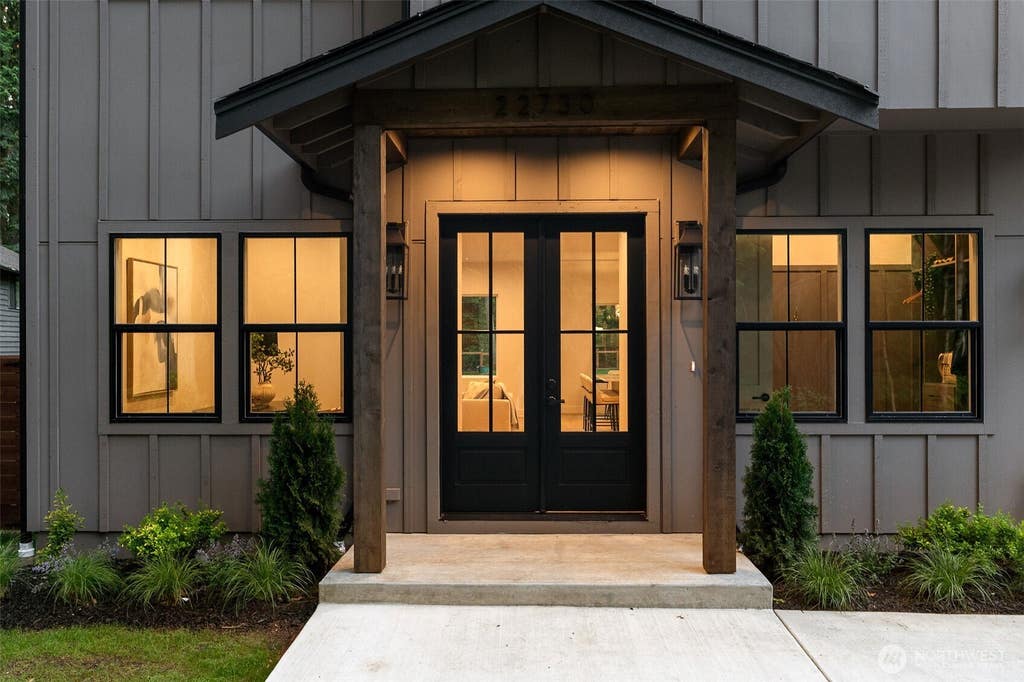 Photo of 22730 133rd Avenue SE, Snohomish, WA 98296 (MLS # 2546228)