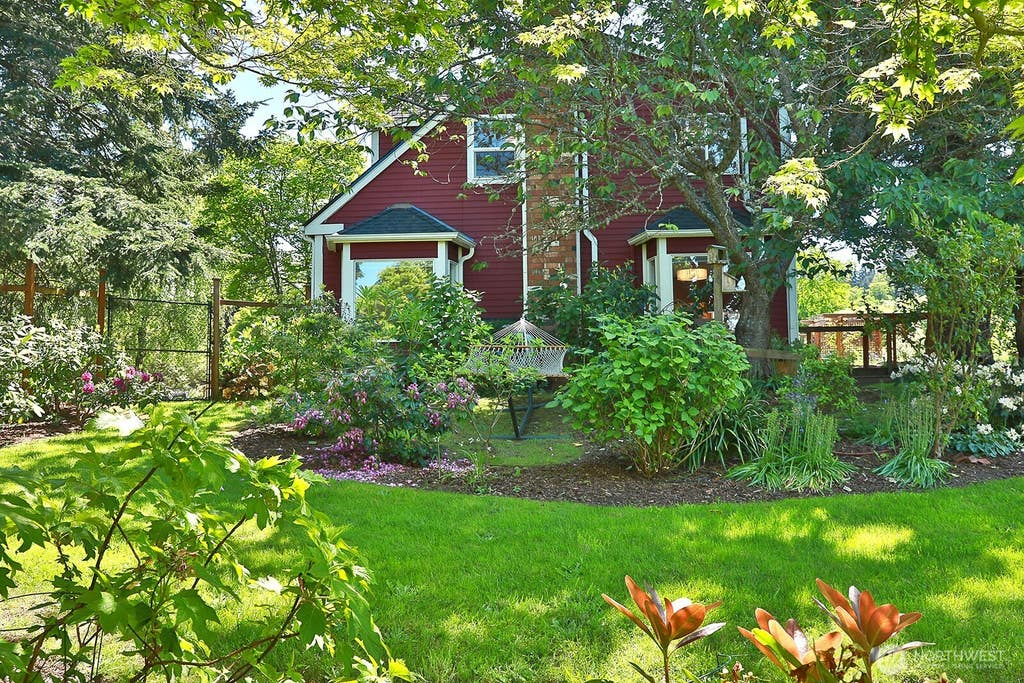 Photo of 730 Gleason Lane, Langley, WA 98260 (MLS # 2533328)
