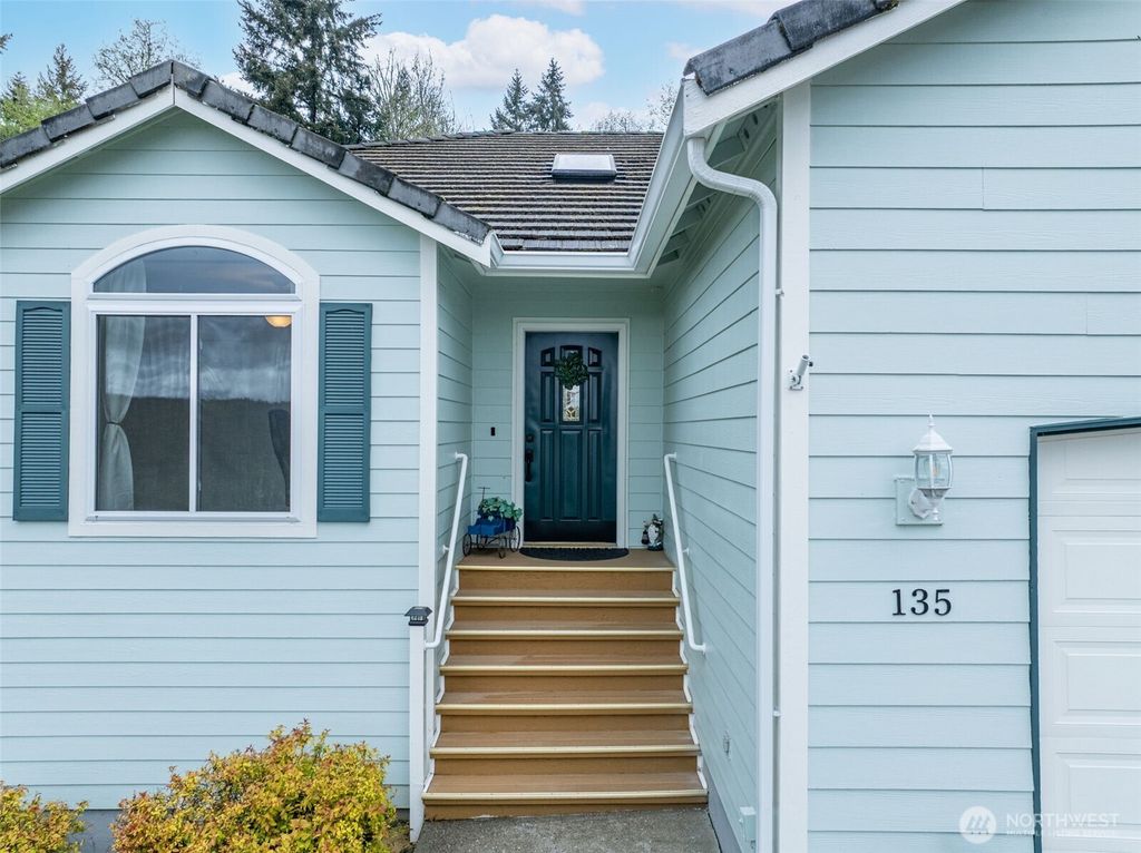 Photo of 135 Northridge Drive, Centralia, WA 98531 (MLS # 2512549)