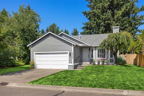 Photo of 23032 SE 282nd Court, Maple Valley, WA 98038 (MLS # 2572407)