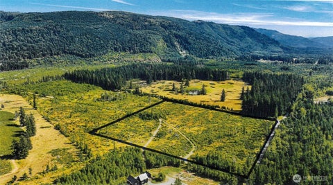 Photo of 0 Heady Road, Sumas, WA 98295 (MLS # 2569479)