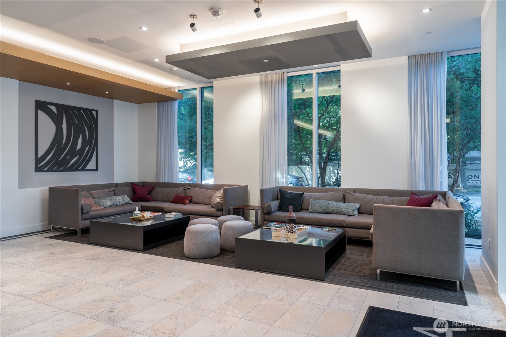 1321 Seneca Street 703