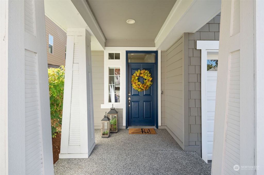 Photo of 17469 NE 98th Way, Redmond, WA 98052 (MLS # 2285403)