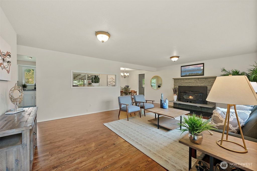 Photo of 211 170th Street E, Spanaway, WA 98387 (MLS # 2506800)