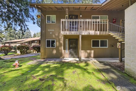 Photo of 22105 66th Avenue W #1C, Mountlake Terrace, WA 98043 (MLS # 2524527)