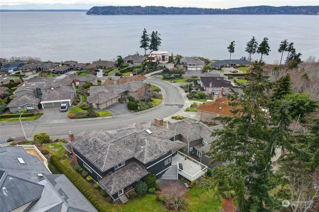 Photo of 9776 Marine View Drive, Mukilteo, WA 98275 (MLS # 2036556)