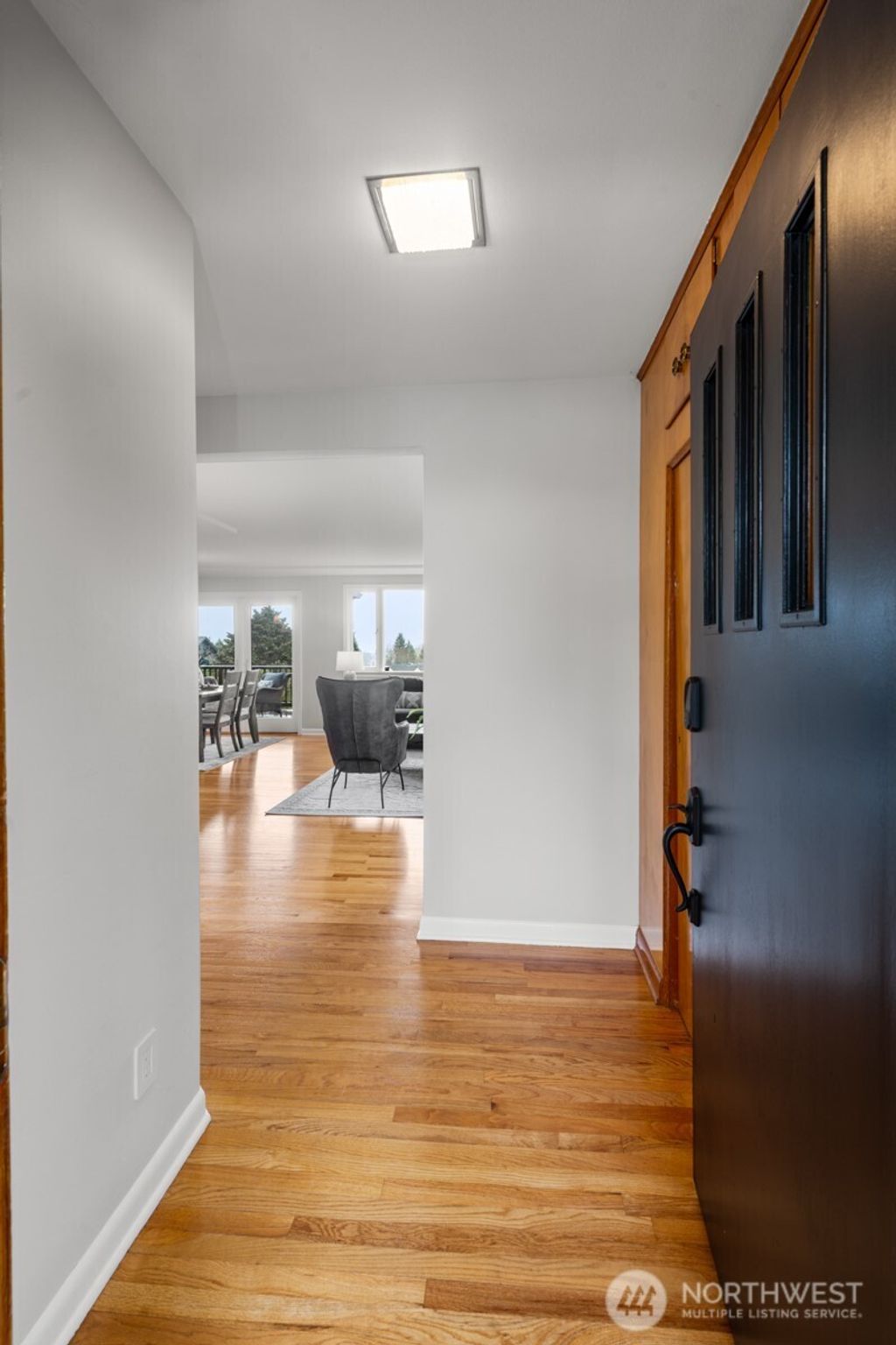 Photo of 3112 W Mansell Street, Seattle, WA 98199 (MLS # 2489950)