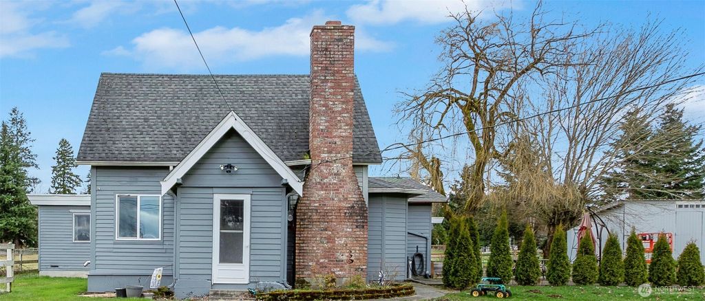 Photo of 40216 264th Avenue SE, Enumclaw, WA 98022 (MLS # 2485906)