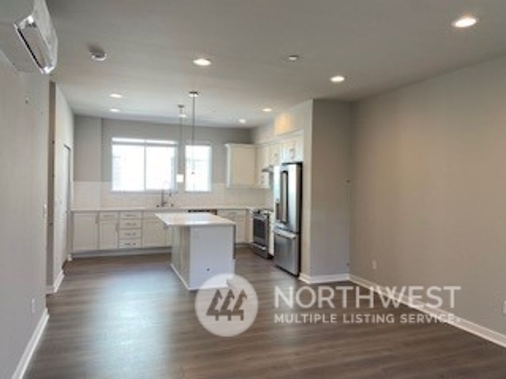 Photo of 18016 12th Avenue NE #D, Shoreline, WA 98155 (MLS # 2036986)