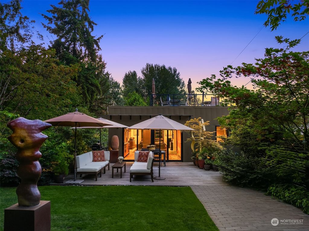 Photo of 8403 Island Drive S, Seattle, WA 98118 (MLS # 2270236)