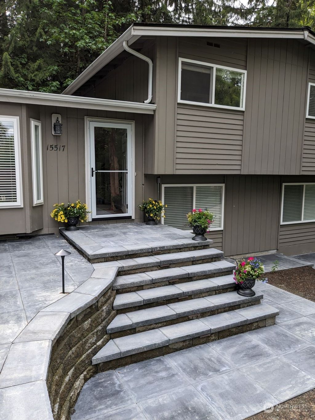 Photo of 15517 182nd Place NE, Woodinville, WA 98072 (MLS # 2235000)