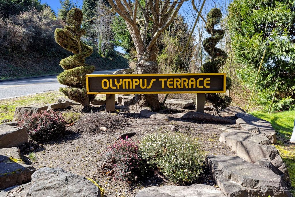 Photo of 0 Lot19 61st Place W, Mukilteo, WA 98275 (MLS # 2206098)
