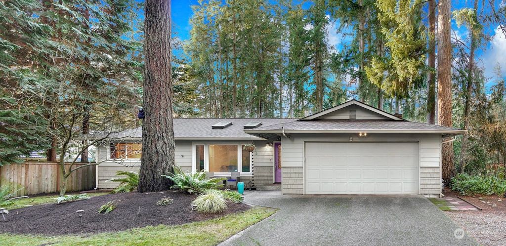 Photo of 16511 191st Avenue NE, Woodinville, WA 98072 (MLS # 2022683)
