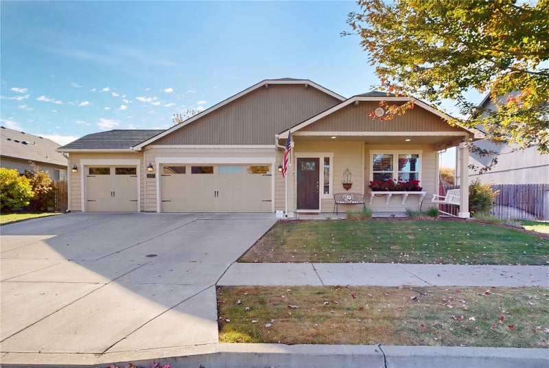 2287 Leonard Drive