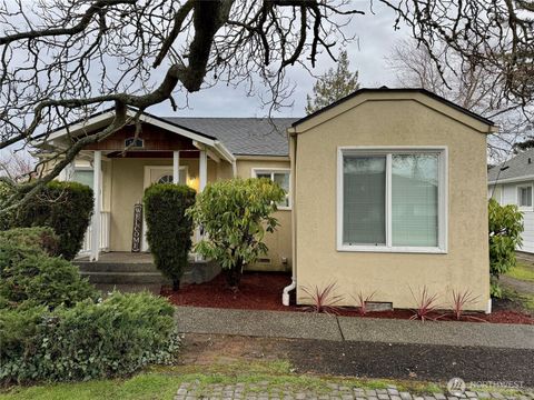 Photo of 711 Le Lou Wa Place NE, Tacoma, WA 98422 (MLS # 2483284)