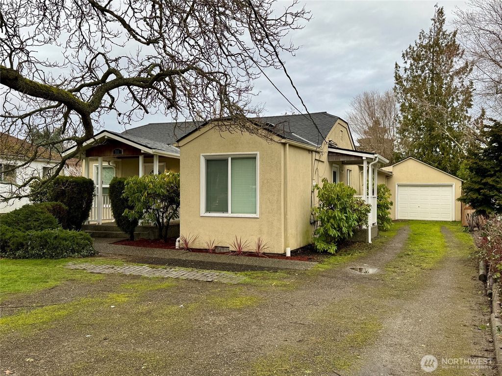 Photo of 711 Le Lou Wa Place NE, Tacoma, WA 98422 (MLS # 2483284)