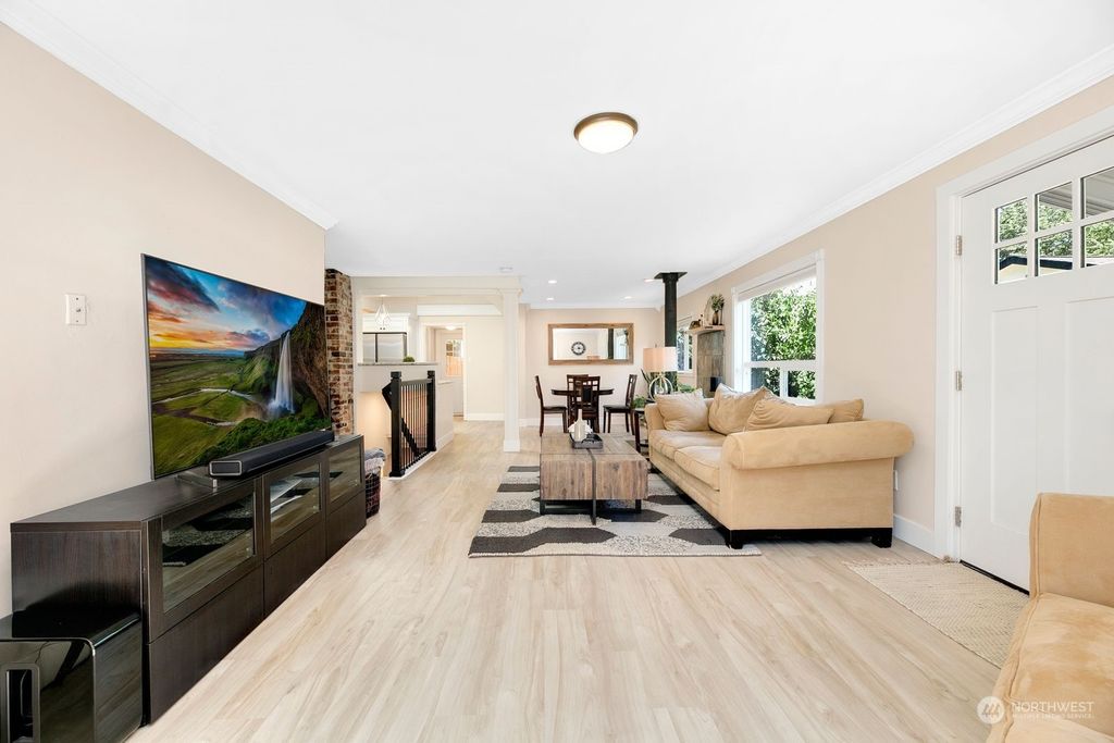 Photo of 2334 N 115th Street, Seattle, WA 98133 (MLS # 2273938)