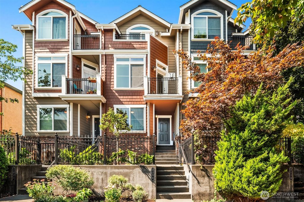 Photo of 209 18th Avenue E #B, Seattle, WA 98112 (MLS # 2428592)