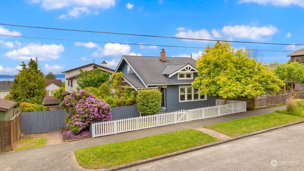 Photo of 6017 34th Avenue NW, Seattle, WA 98107 (MLS # 2238131)