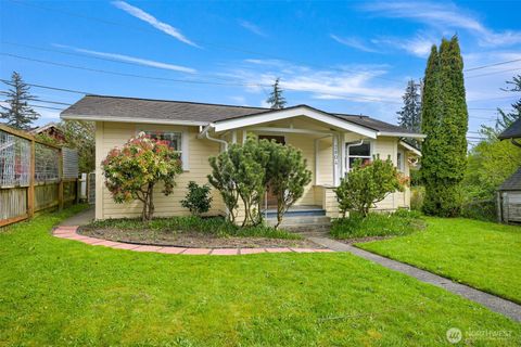 Photo of 2804 Ellis Street, Bellingham, WA 98225 (MLS # 2507470)