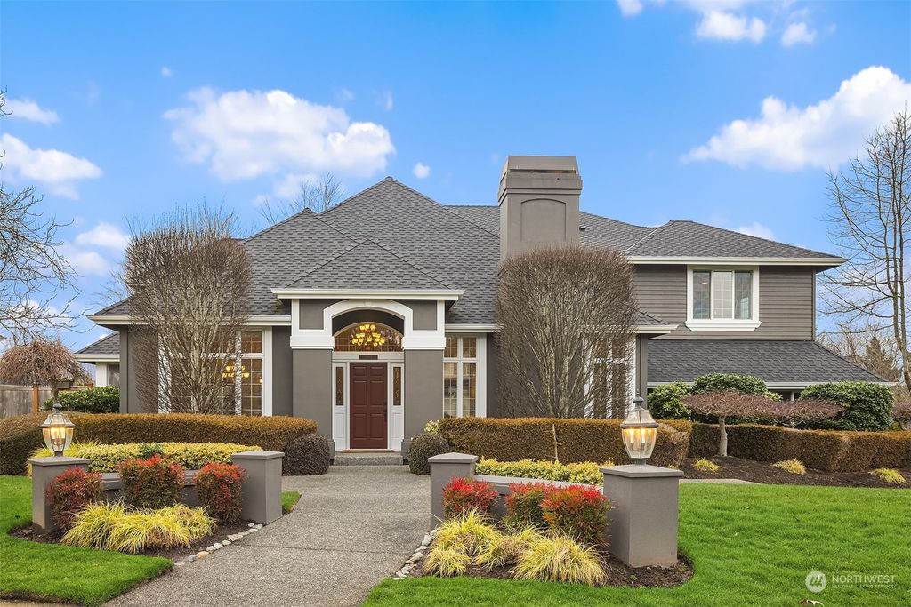 Photo of 26808 SE 14th Court, Sammamish, WA 98075 (MLS # 2195585)