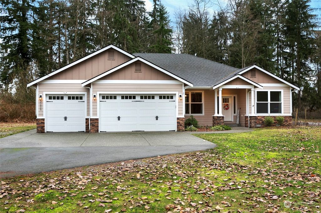 Photo of 22424 120th Avenue NE, Arlington, WA 98223 (MLS # 2030810)