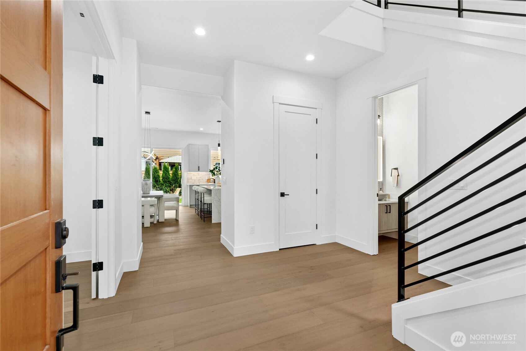 1801 Redmond Place NE