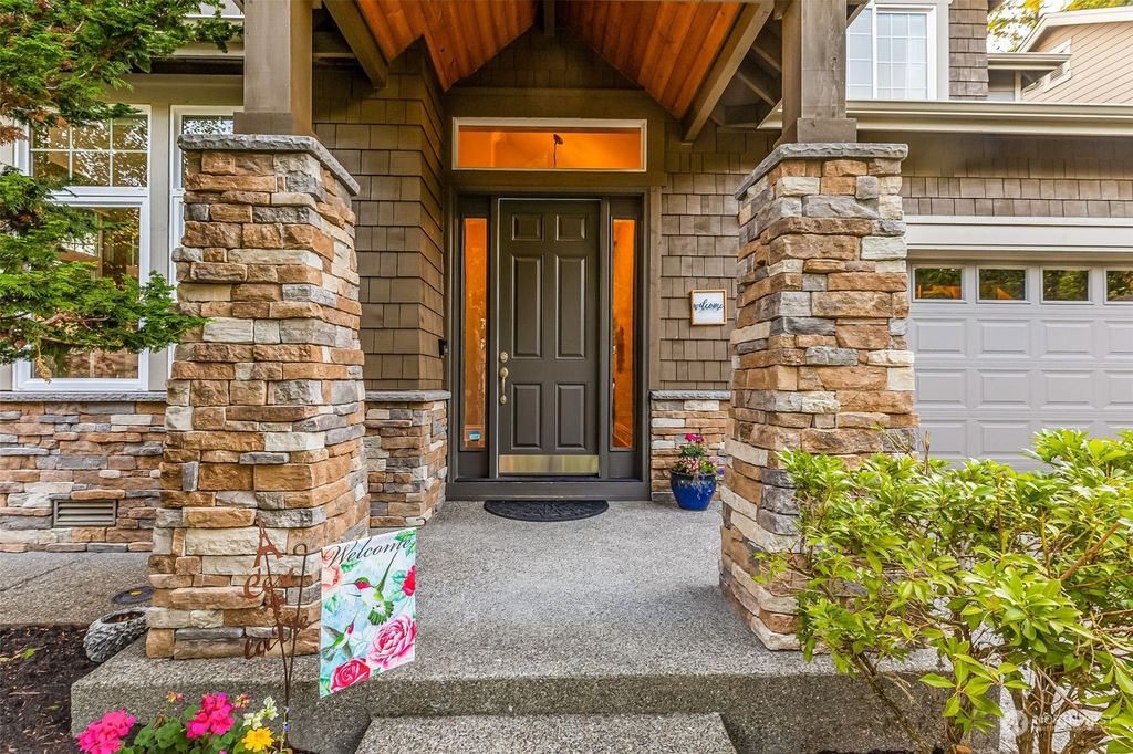 Photo of 2931 259th Place SE, Sammamish, WA 98075 (MLS # 2129136)