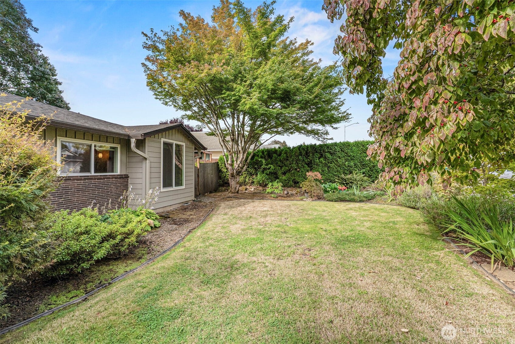 8601 NE 60th Street