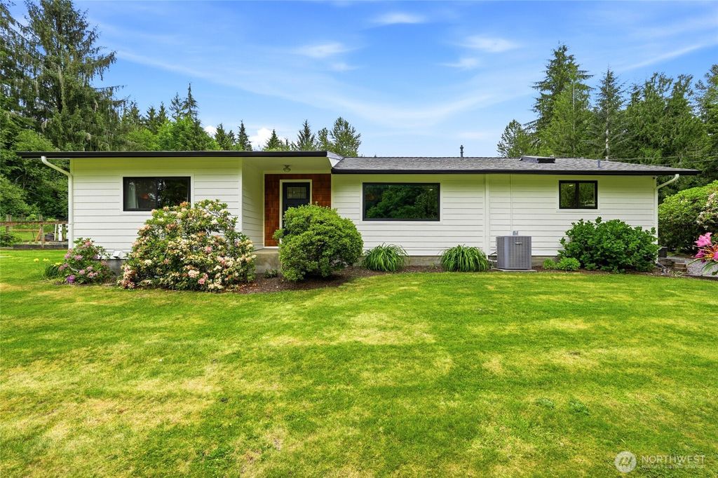 Photo of 5919 Scherrer Road, Granite Falls, WA 98252 (MLS # 2535703)