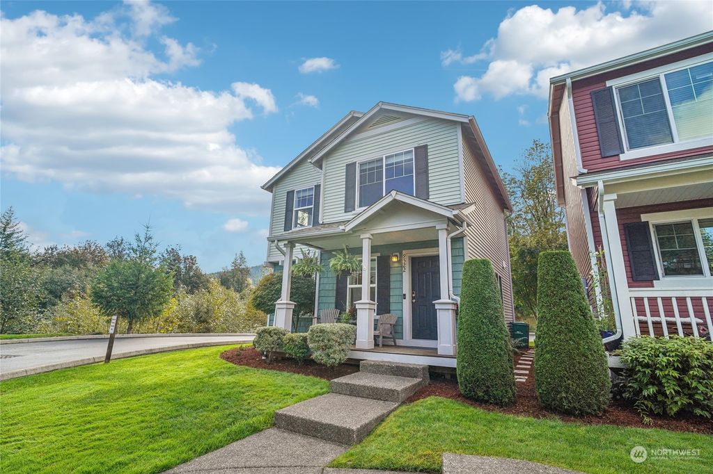 Photo of 9522 Hancock Avenue SE, Snoqualmie, WA 98065 (MLS # 2295810)