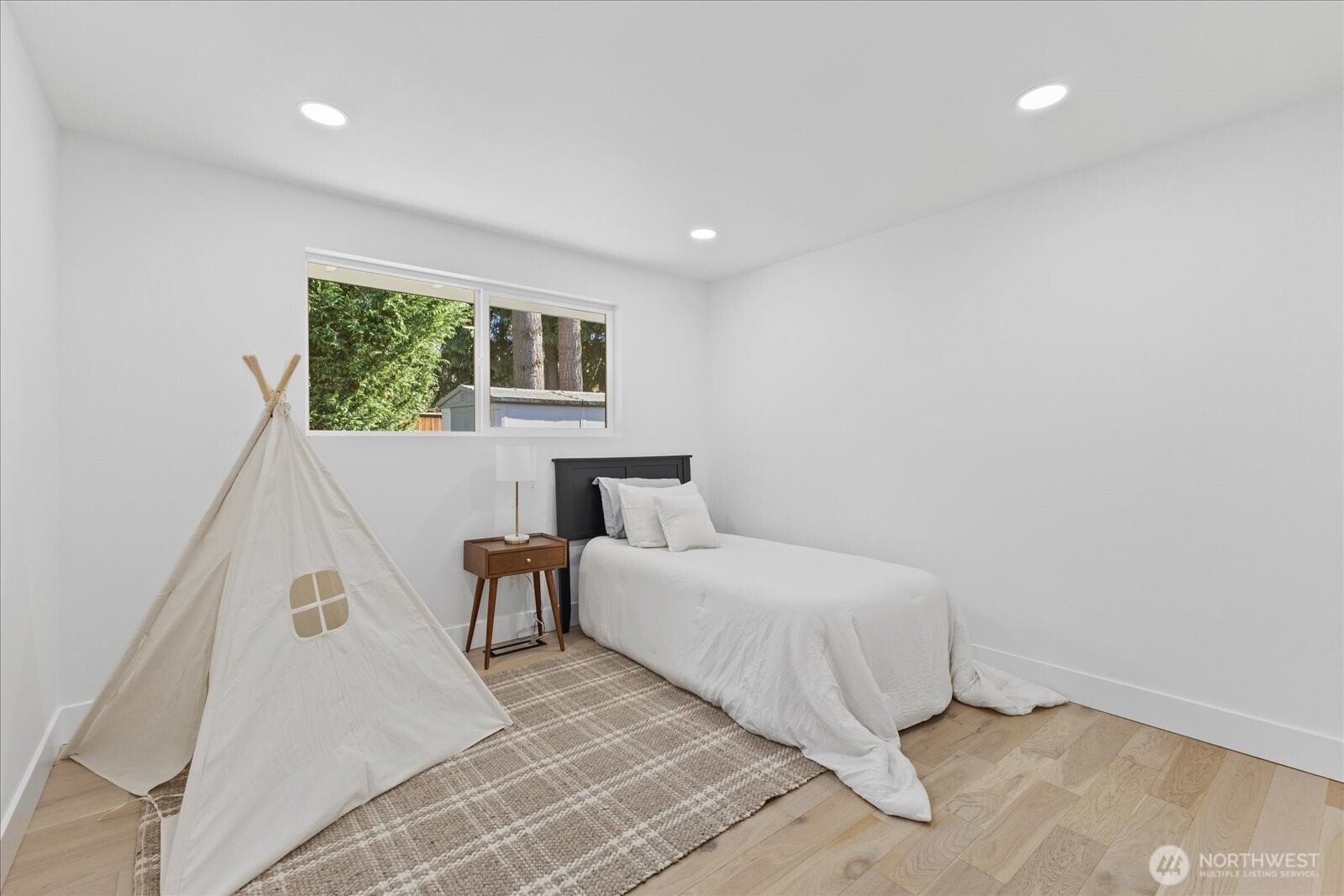 10210 163rd Avenue NE