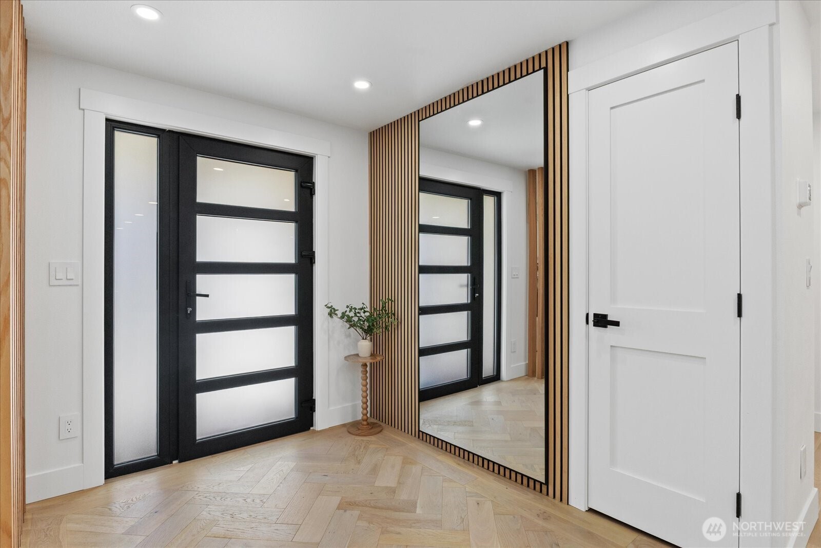 10210 163rd Avenue NE