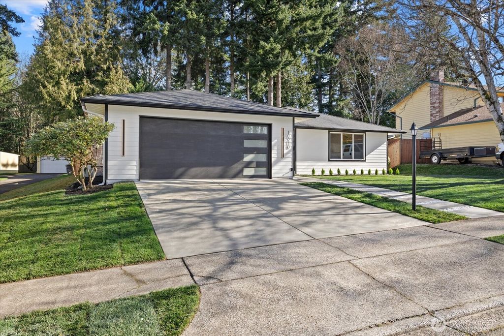 Photo of 10210 163rd Avenue NE, Redmond, WA 98052 (MLS # 2481759)