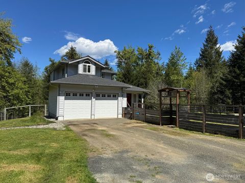 Photo of 151 W Clark Rd RD, Shelton, WA 98584 (MLS # 2521291)