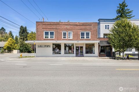 2038 SW 152nd Street Burien WA 98166