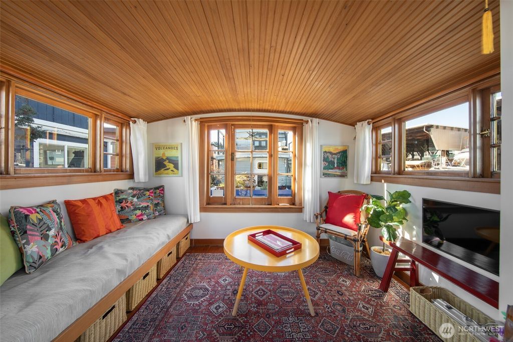 Photo of 1080 W Ewing Place #W-14, Seattle, WA 98119 (MLS # 2333435)