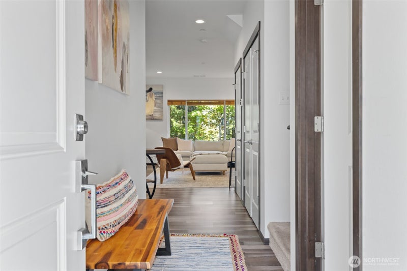 2744 S 120th Place