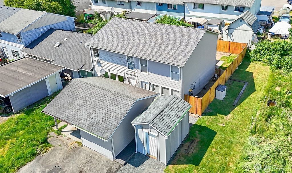 Photo of 8805 11th Street NE, Lake Stevens, WA 98258 (MLS # 2389795)